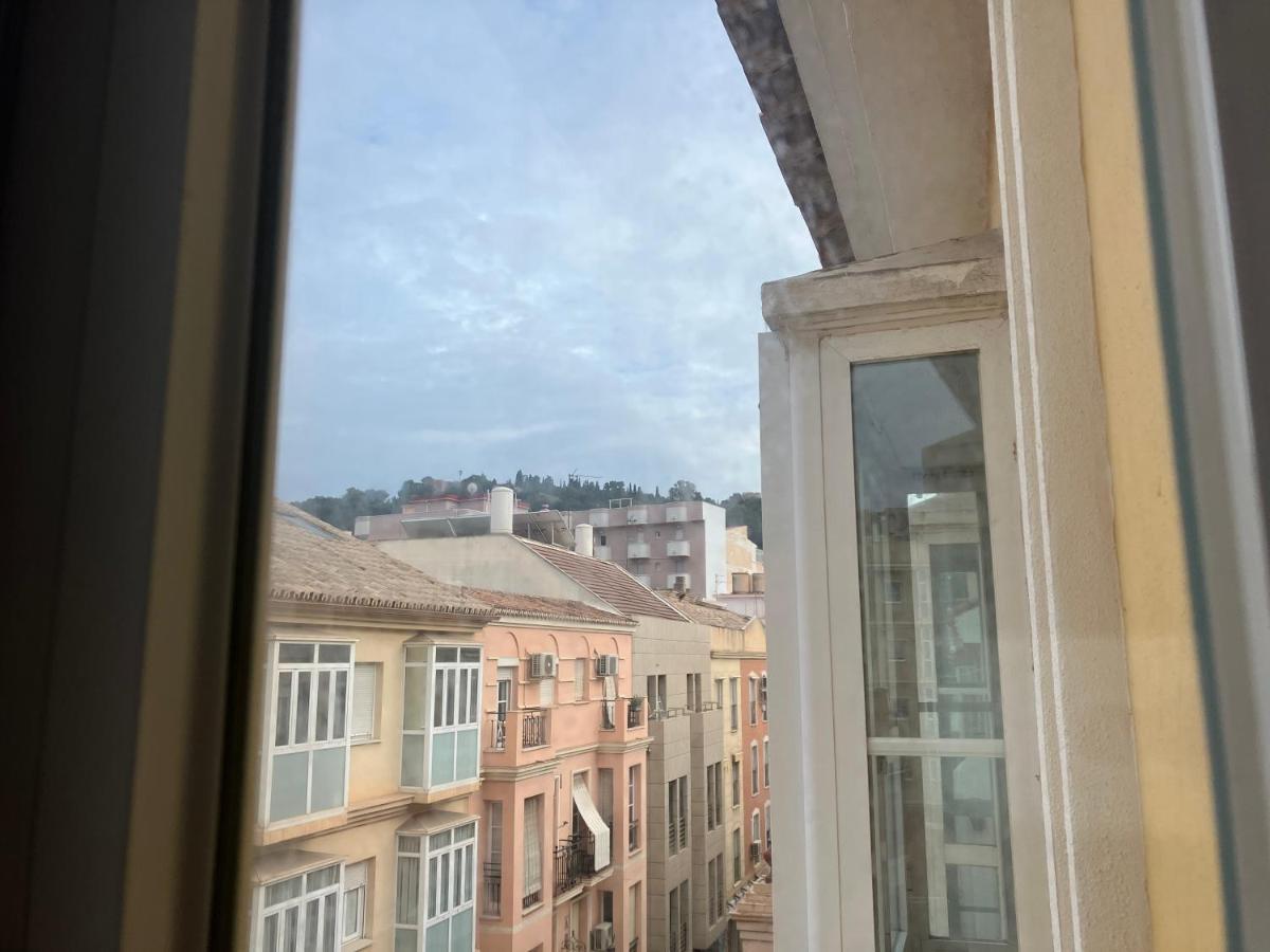 Malaga Victoria Lägenhet Exteriör bild
